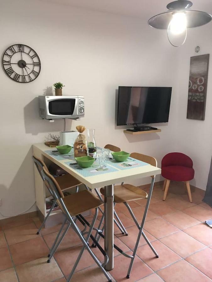 T2 Pour 4 Pers, Charmante Residence Avec Piscine Олета Екстериор снимка